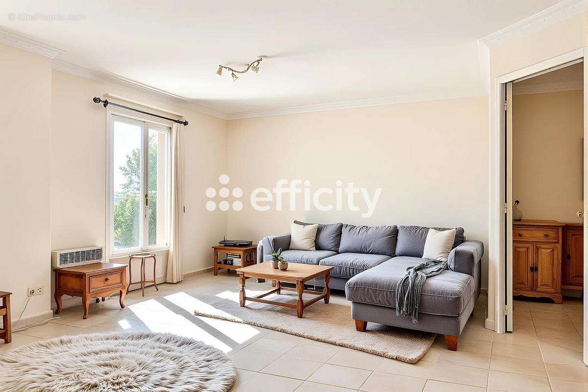 Maison à CIVRAY-DE-TOURAINE