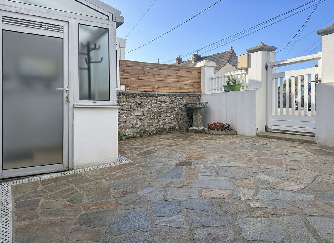 Maison TOURLAVILLE 4 pièces de 83.50 m2 - photo 4