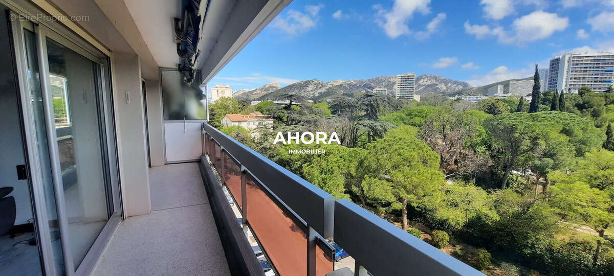 Appartement à MARSEILLE-9E