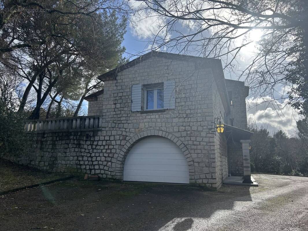 Maison à UZES