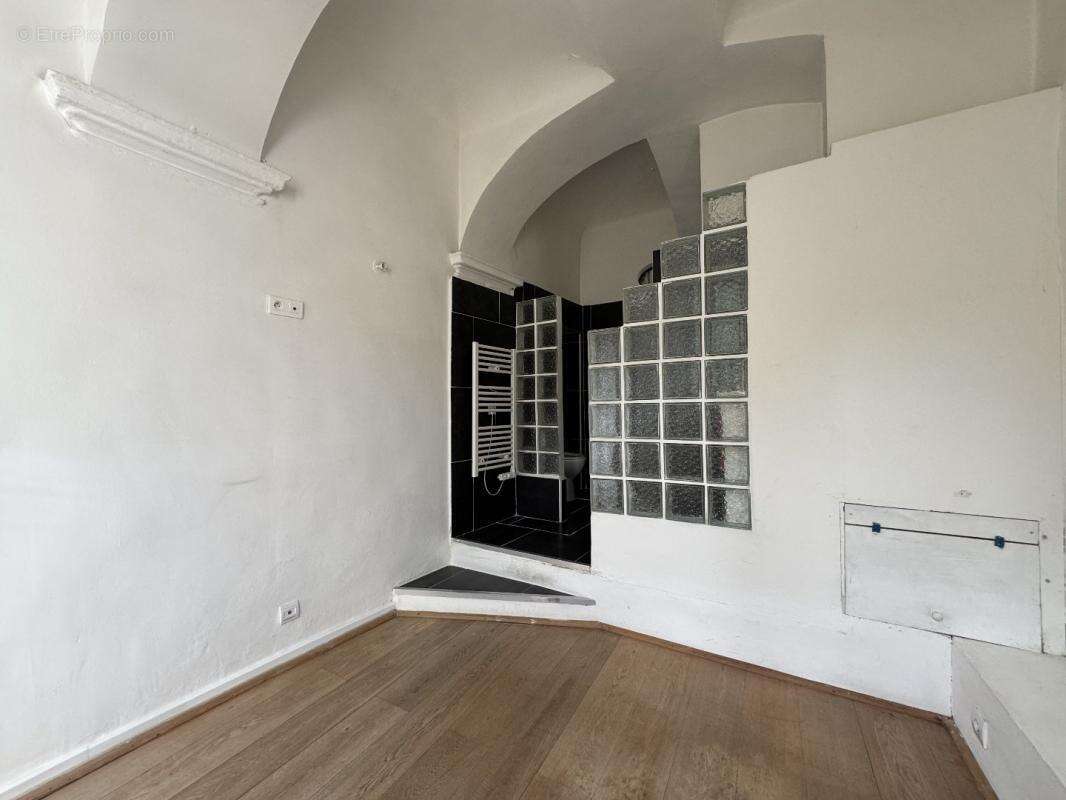 Appartement à TENDE