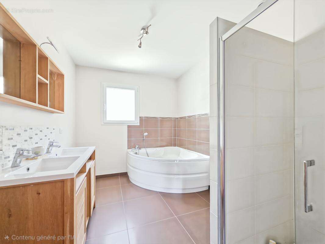 Maison à BON-ENCONTRE