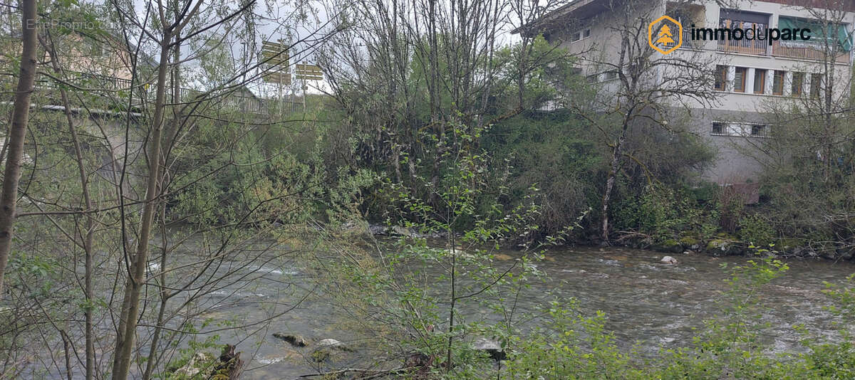 Maison à LESCHERAINES