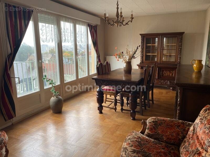 Appartement à GUERET