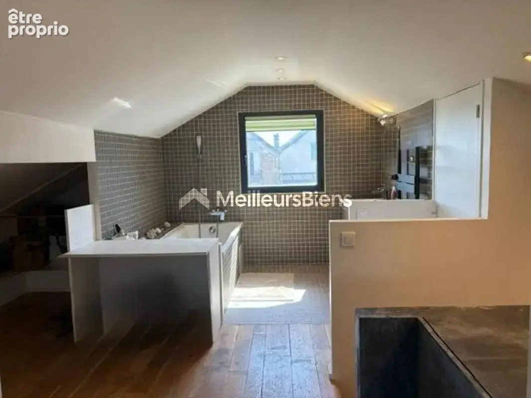 Maison individuelle 6 pièces 143 m² habitable sur terrain de 747 m² - photo 12