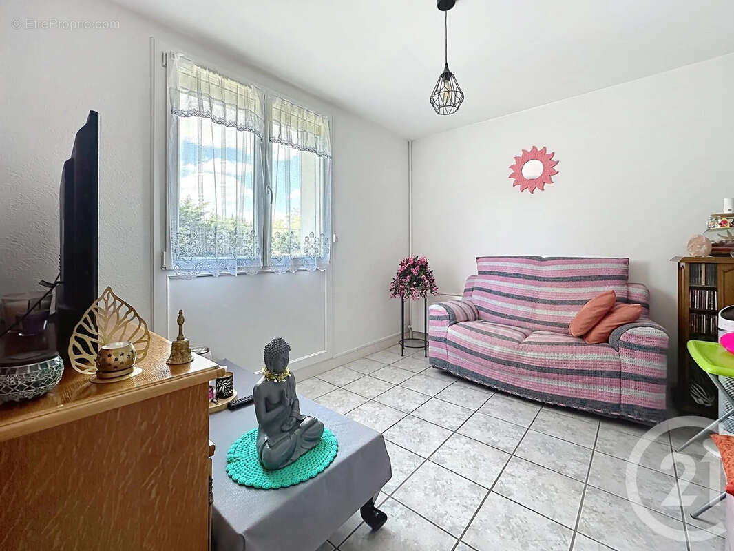 Appartement 80 m² à Troyes  - photo 6