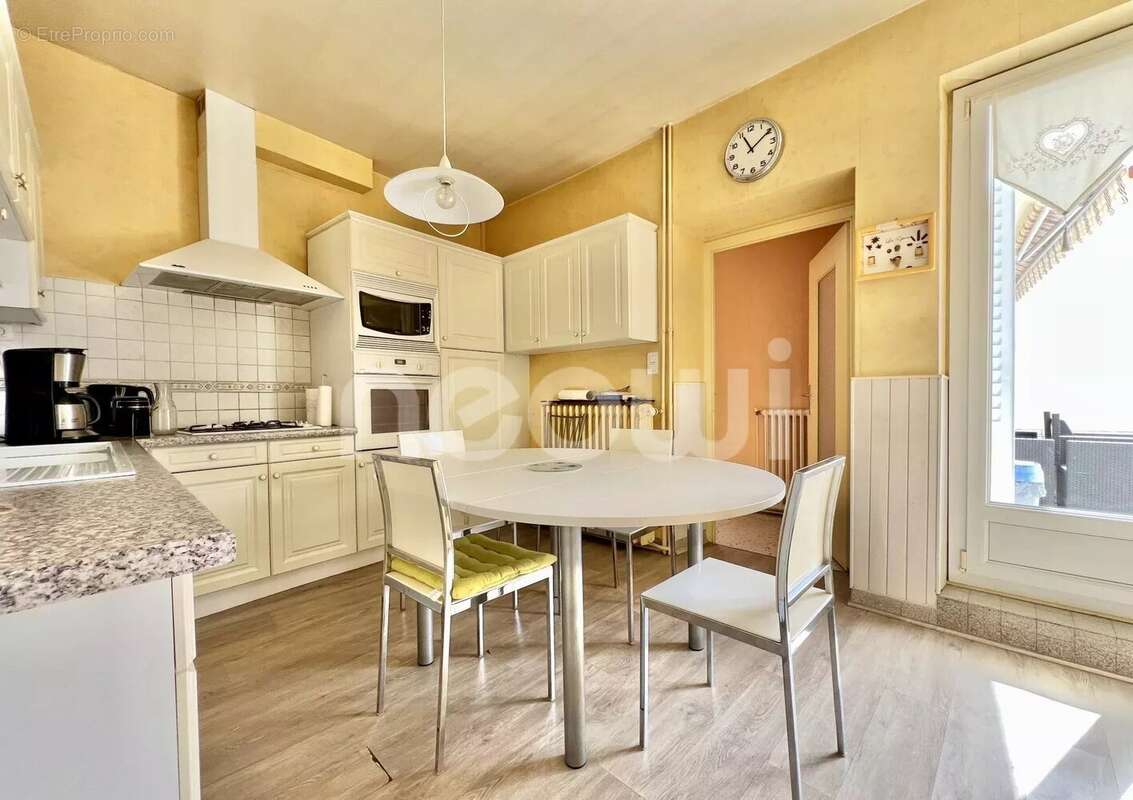 Maison à CHATELGUYON