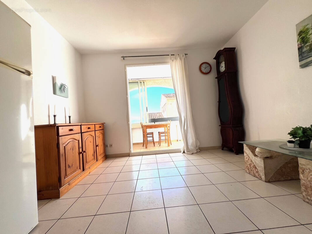 Appartement à LA LONDE-LES-MAURES