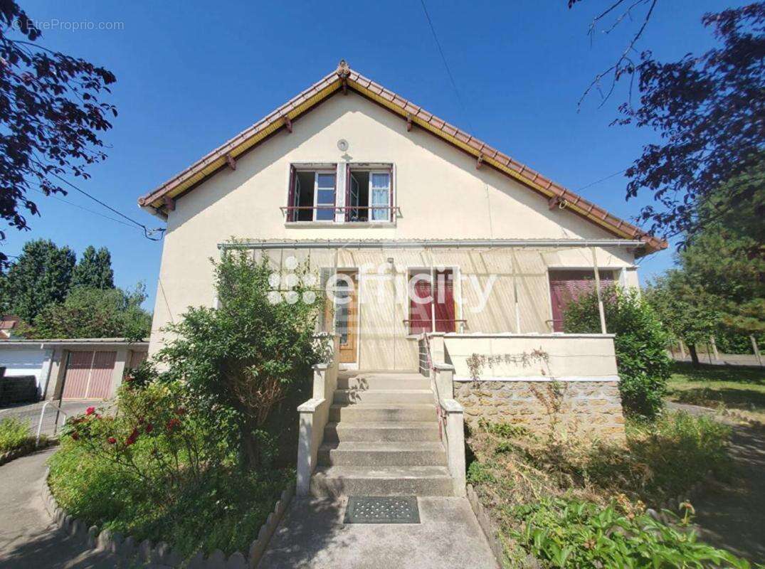 Maison à BRETIGNY-SUR-ORGE