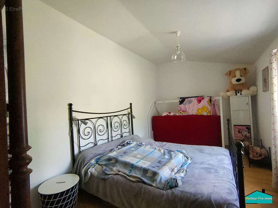 Maison à BOIS-DE-CENE