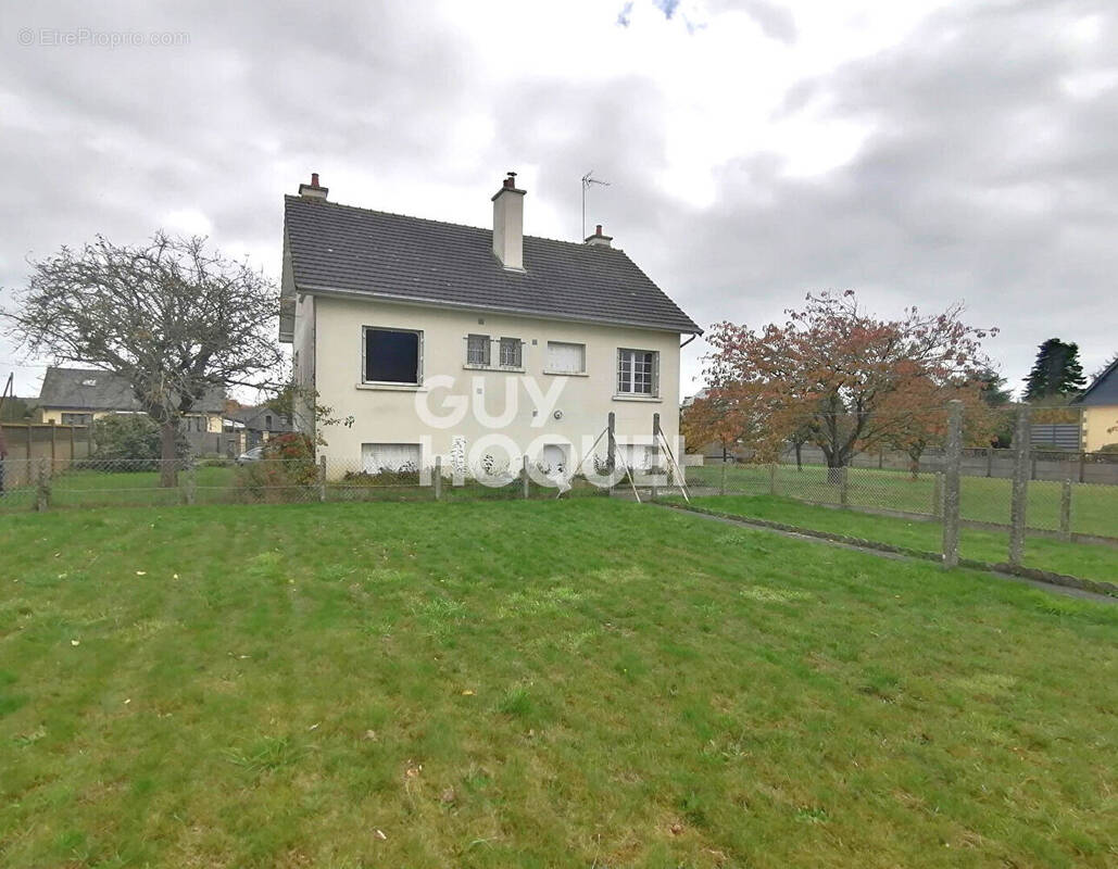 Maison à SAINT-HELEN