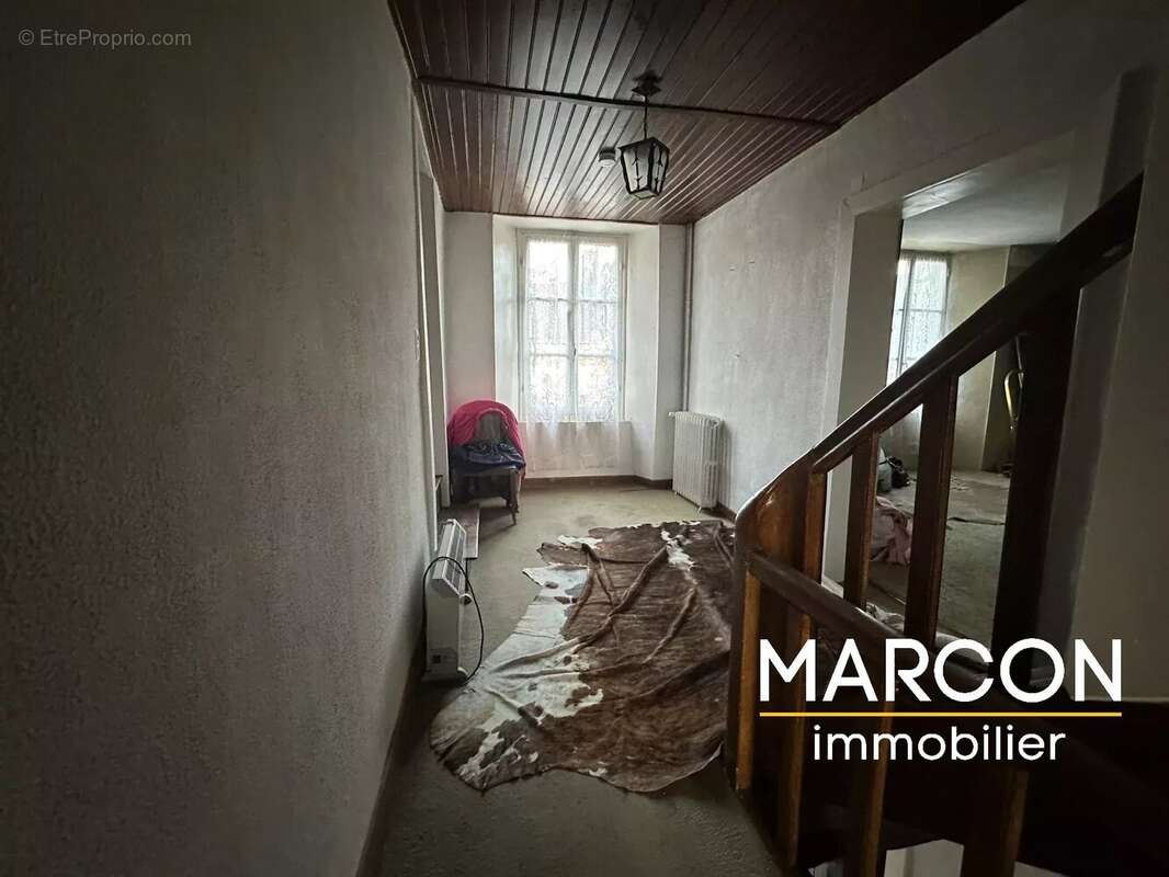 Maison à LES GRANDS-CHEZEAUX