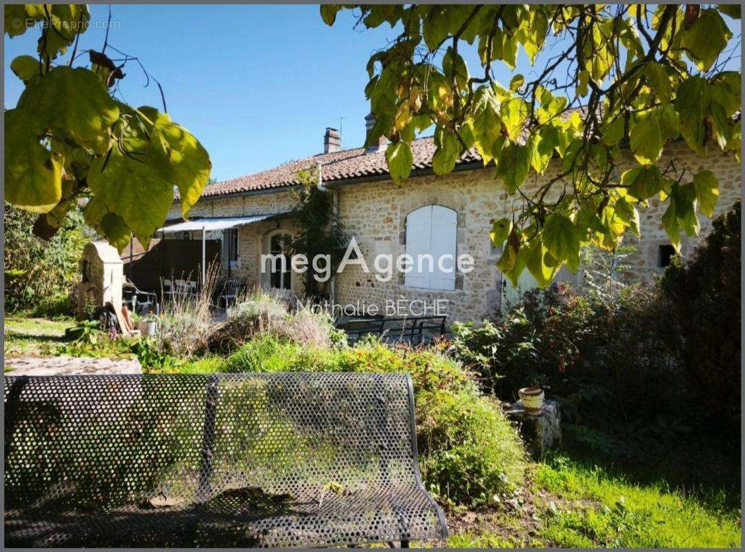 Maison à SAINT-CIERS-SUR-GIRONDE