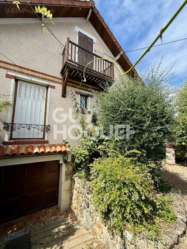 Maison à NEUILLY-SUR-MARNE