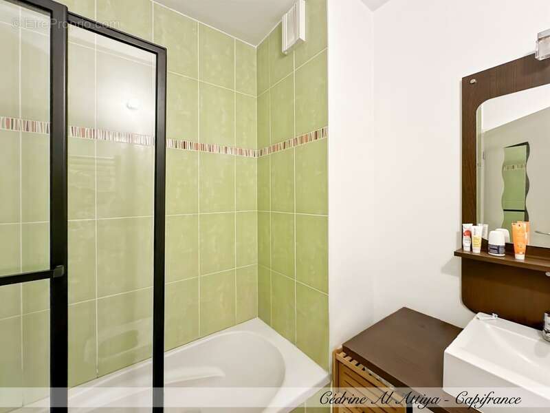 La Rochelle, Appartement à vendre 3 pièces 66m2, 1er étage, ascenseur, loggia, garage - photo 8