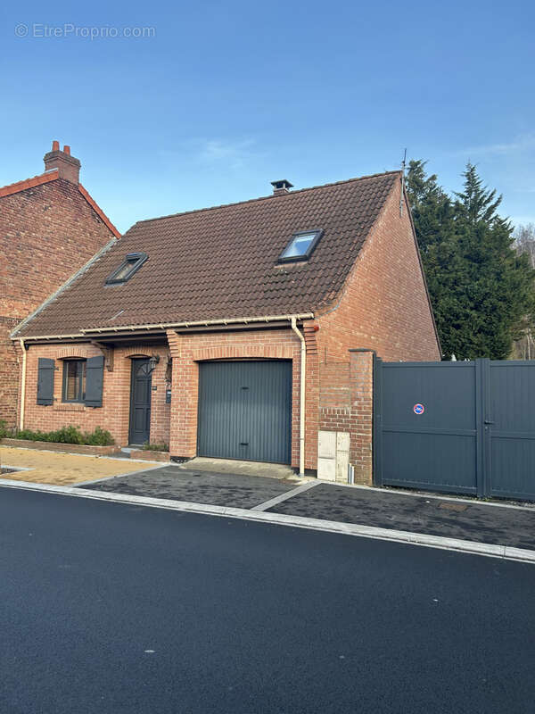 Maison récente de 95m2 à vendre jardin garage OSTRICOURT - photo 3