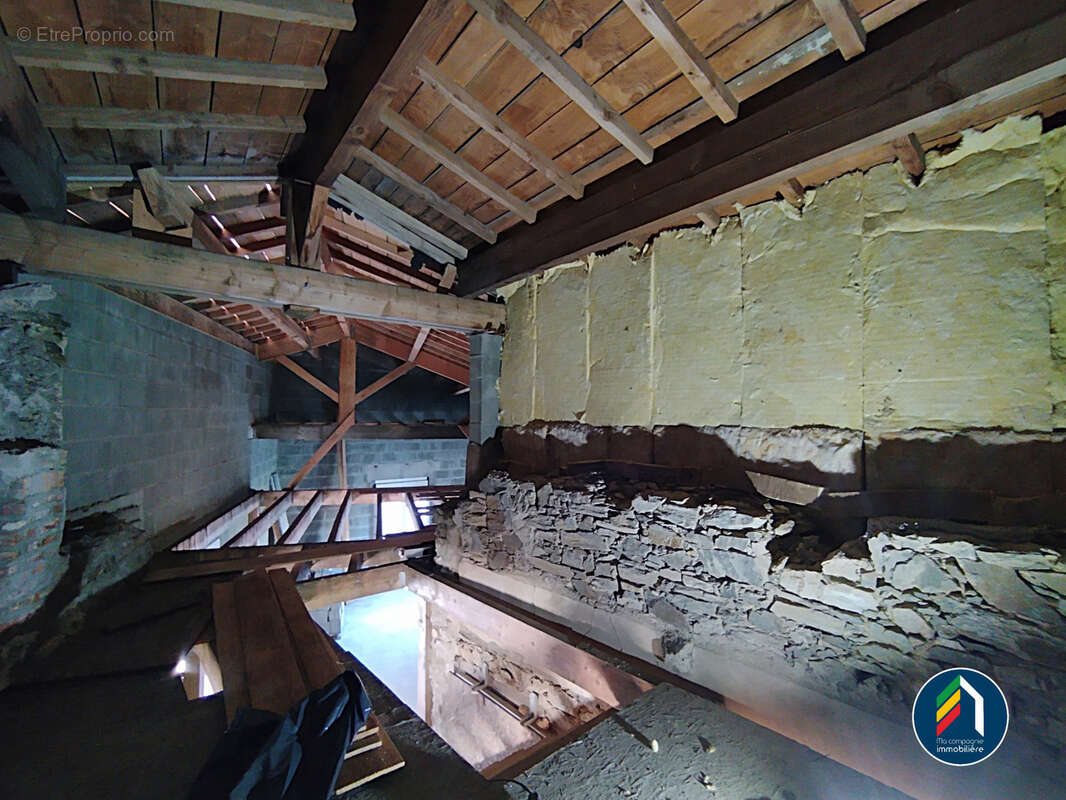 Maison à SAINTE-FLORENCE