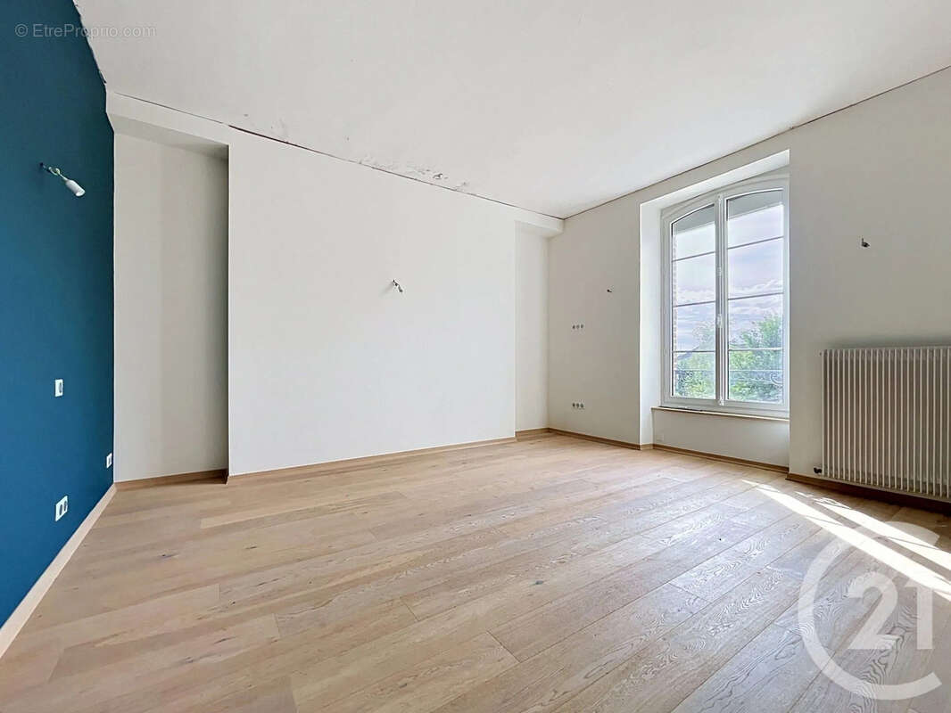 Maison 199 m² à Cresantignes  - photo 7
