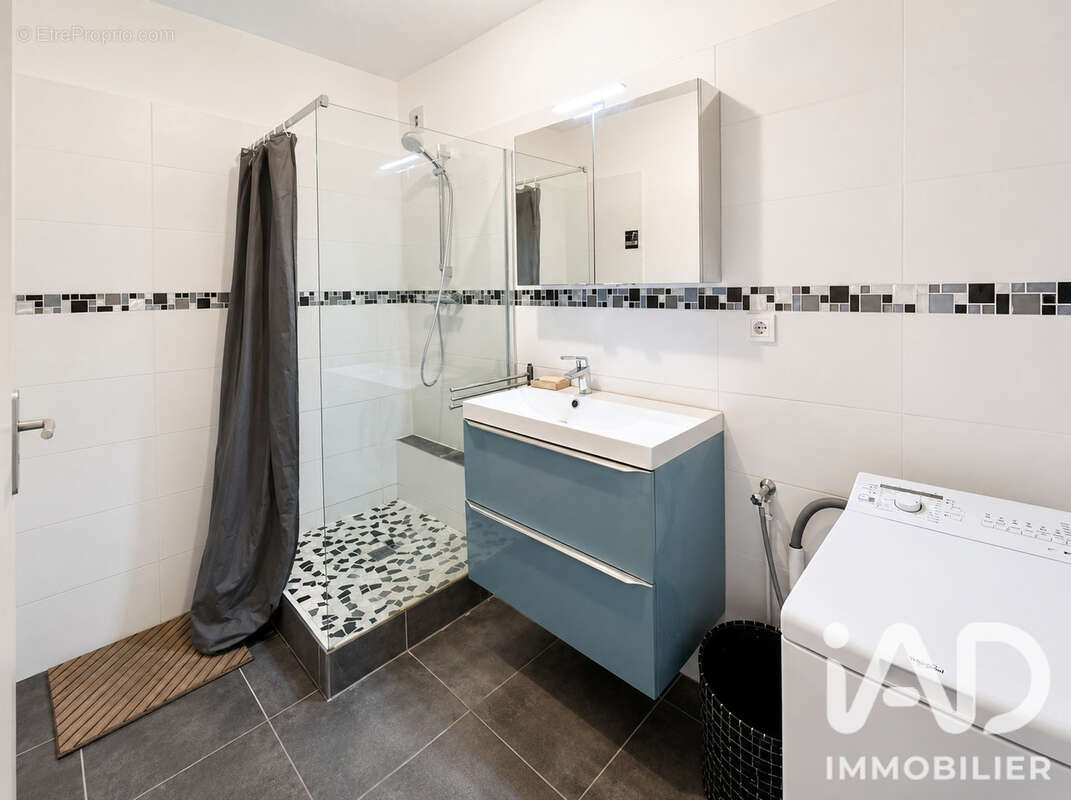Photo 9 - Appartement à NIMES
