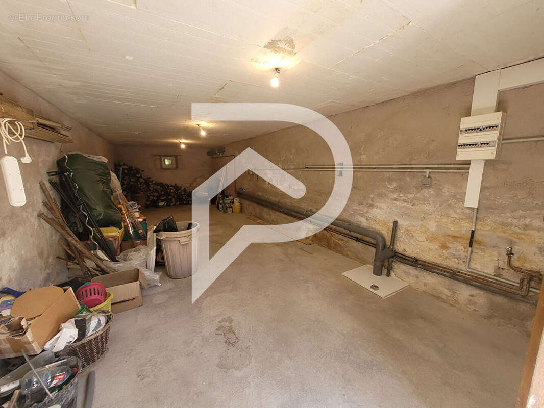 Maison en Pierre Apparente : Votre Refuge Authentique au Coeur de la Nature - photo 17