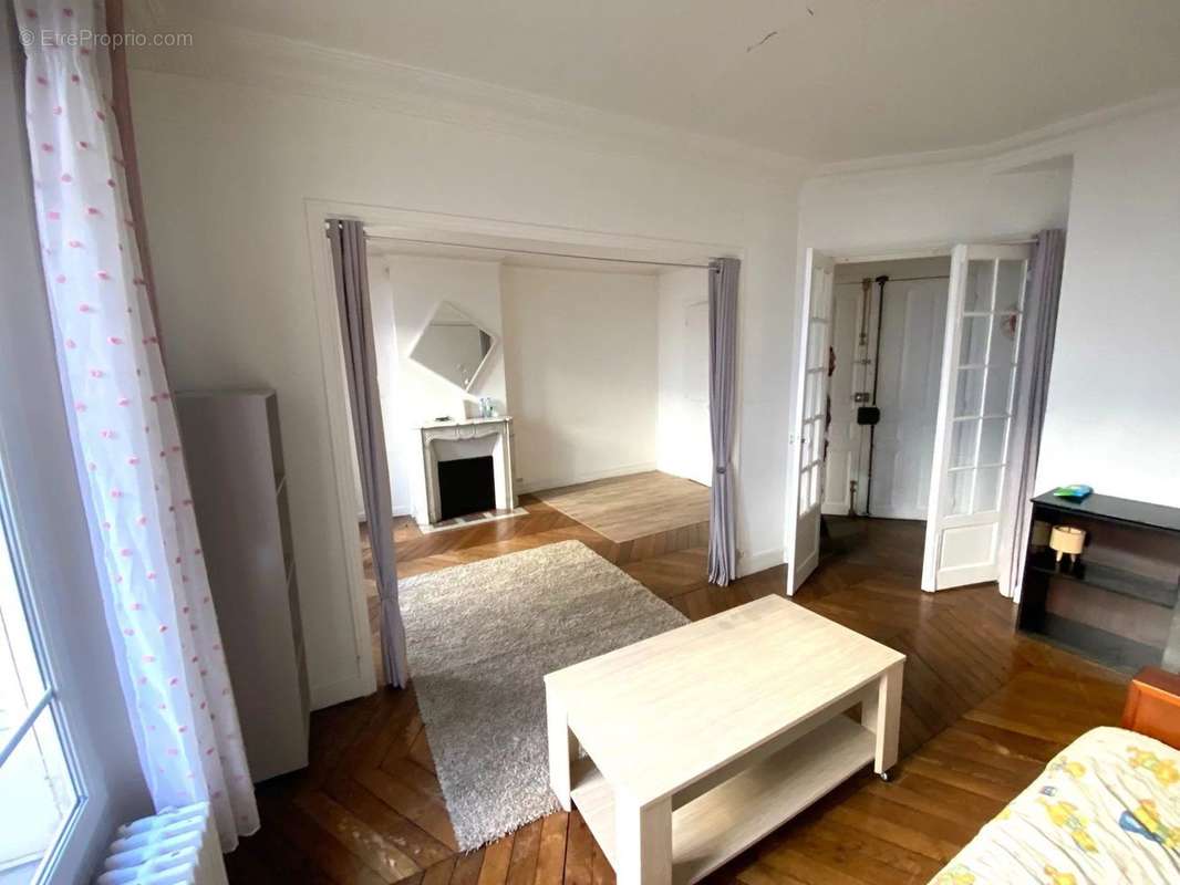 Appartement à PARIS-5E