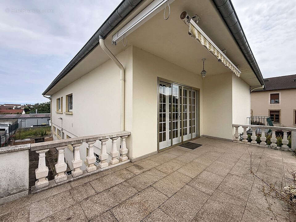 Maison à BOUSSE