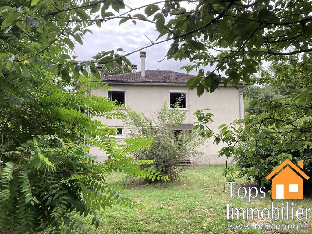 Maison à VILLEFRANCHE-DE-ROUERGUE