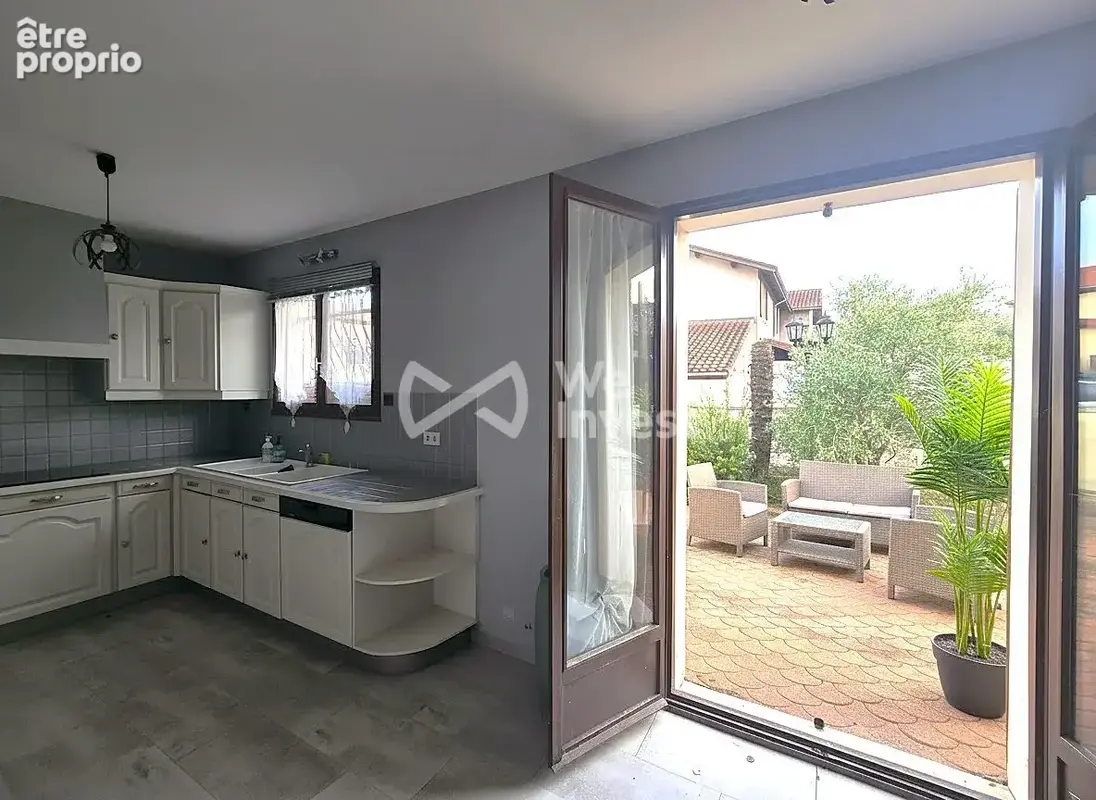 Maison 4 pièces 91 m² à vendre à Mions (69780) - photo 4
