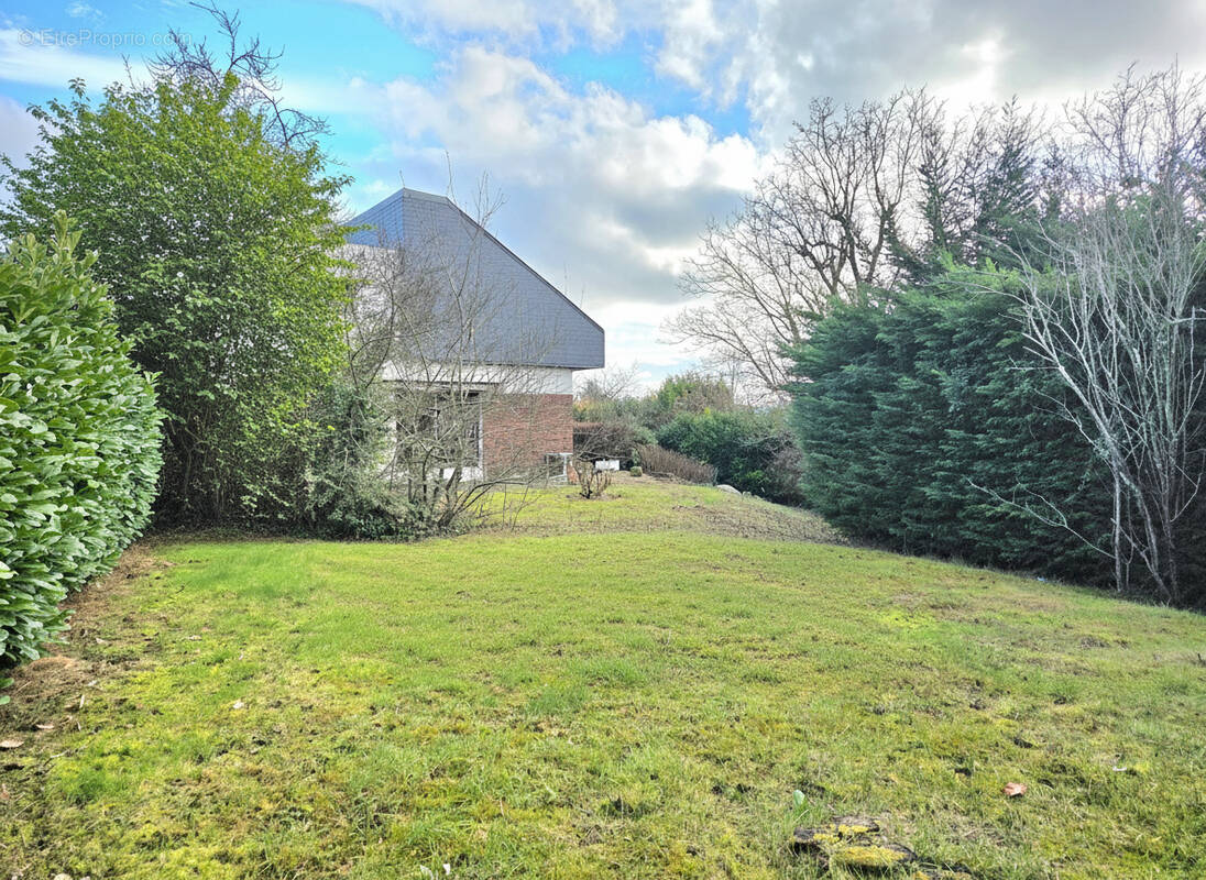 Maison à BONNEUIL-SUR-MARNE