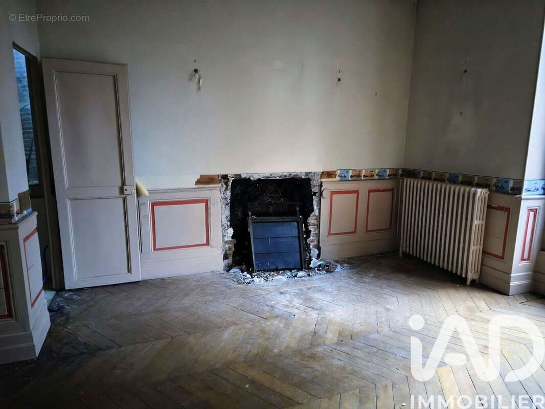 Photo 5 - Maison à SAINT-JEAN-DE-BRAYE