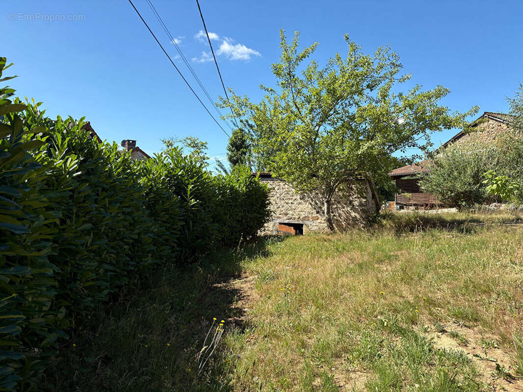 Maison à CHAMPNETERY