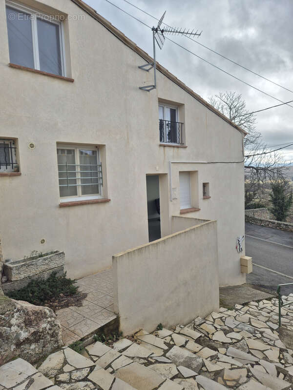 Appartement à MONTMEYAN