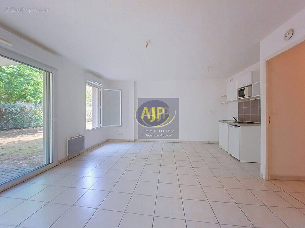 Appartement à SAINT-SEBASTIEN-SUR-LOIRE
