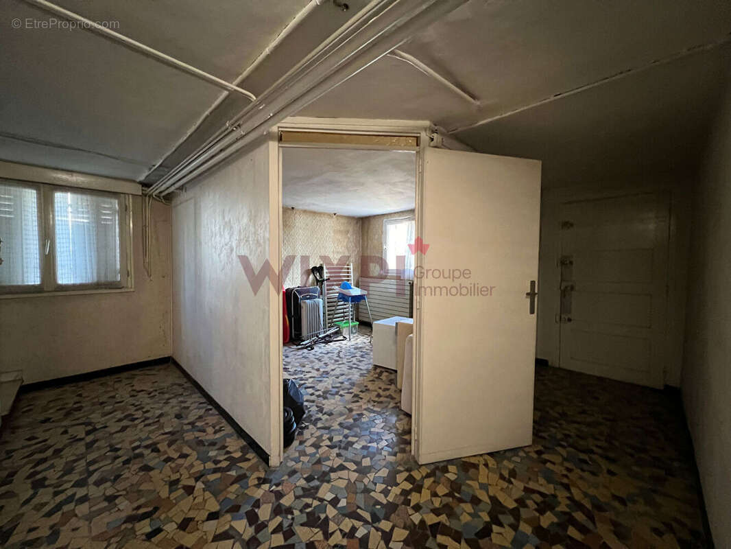 Maison à CHASSE-SUR-RHONE