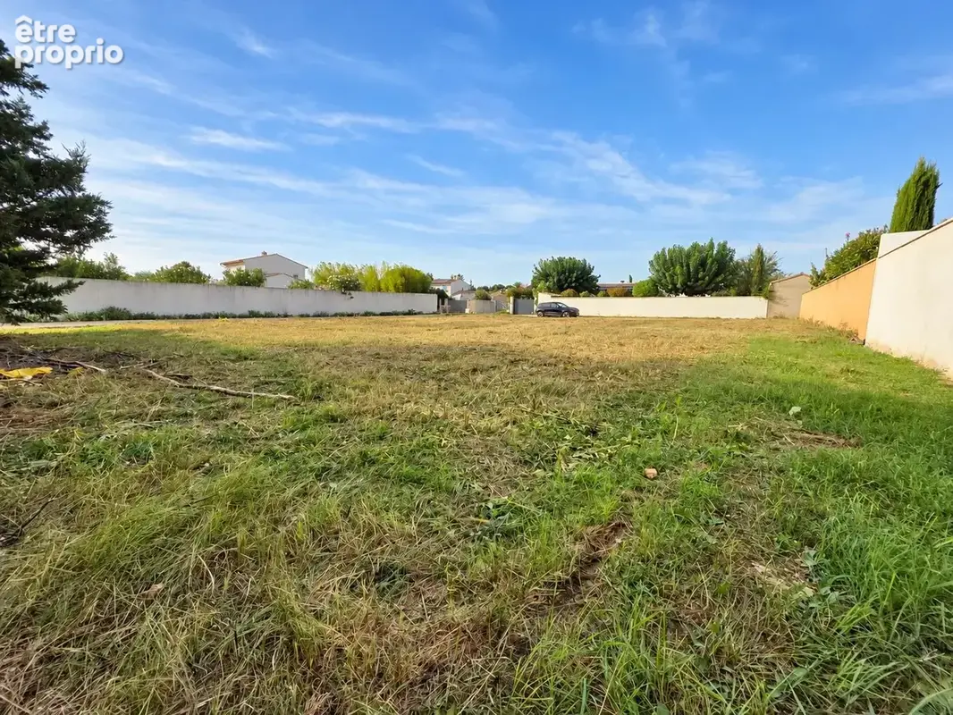Terrain 930 m² à vendre à Saint-Quentin-La-Poterie (30700) - photo 3