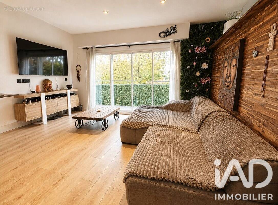 Photo 1 - Appartement à SAINT-RAPHAEL