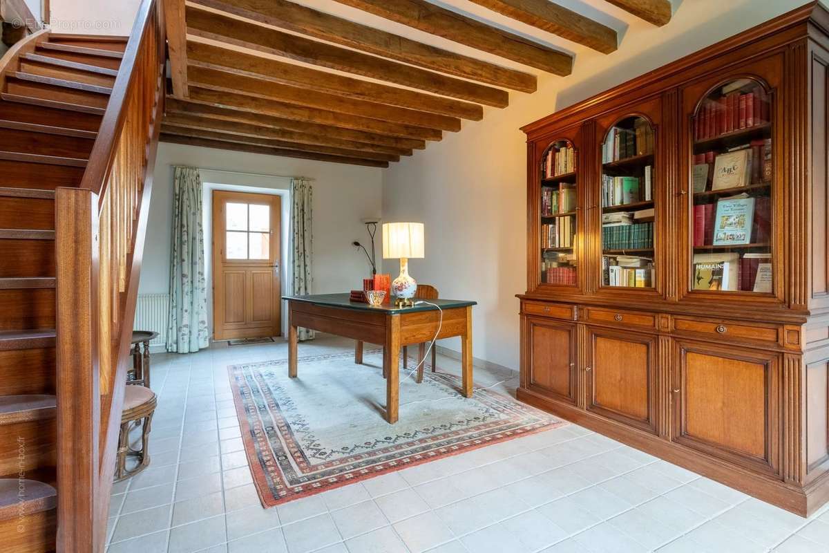 Maison à VAYRES-SUR-ESSONNE