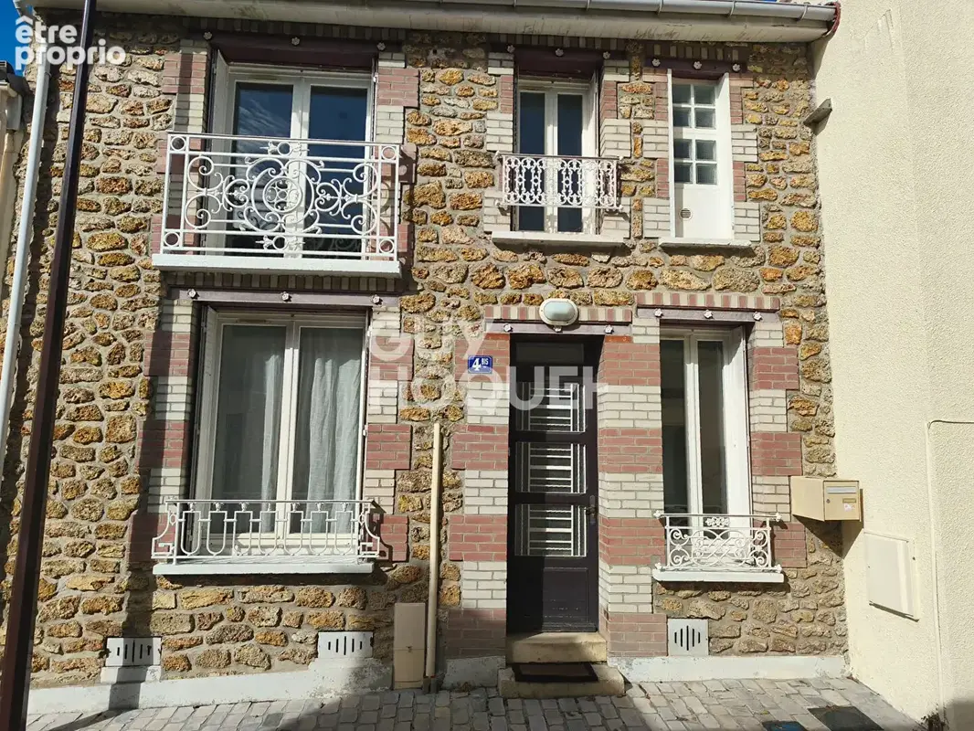À vendre charmante maison de ville à étiolles - photo 2