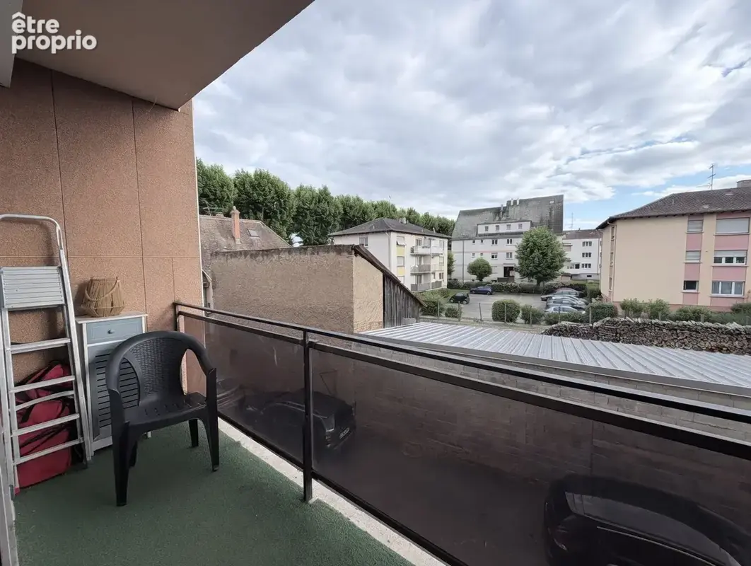 COLMAR Ladhof   Appartement 3 pièces de 70 m2 avec balcon, garage et cave - photo 2