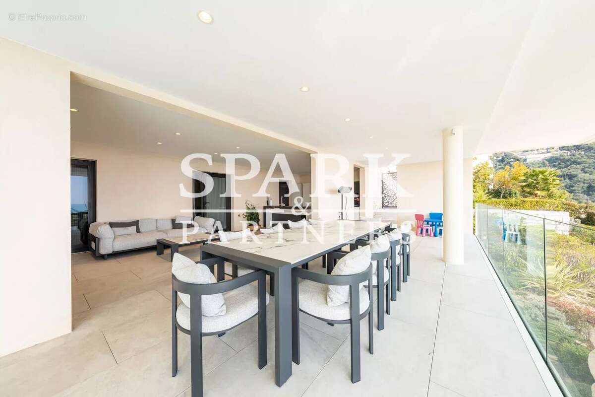 Maison à ROQUEBRUNE-CAP-MARTIN