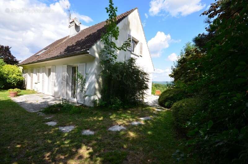 CHATEAU THIERRY (02) à vendre maison d'architecte de 167 m² avec sous-sol total - photo 2
