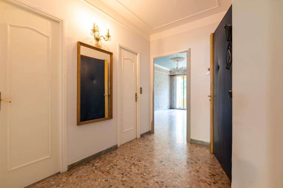 Appartement 3 pièces traversant avec 2 terrasses Nice - photo 16
