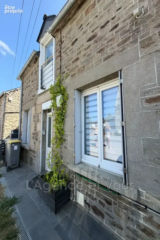 Photo Maison à Saint-Helen au prix de 210 000€