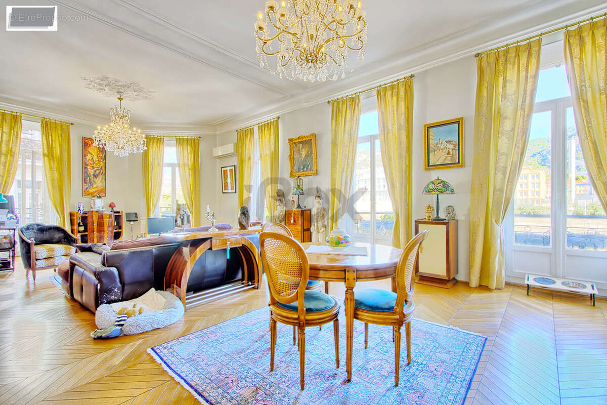 Appartement à TOULON