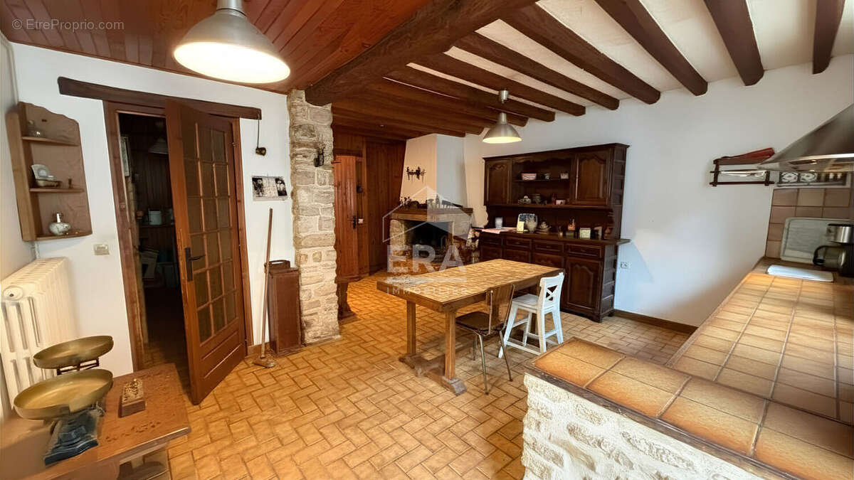 Maison 207m² à mantes-la-ville - photo 5