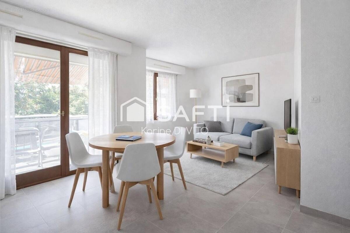 Photo 1 - Appartement à SAINTE-MAXIME