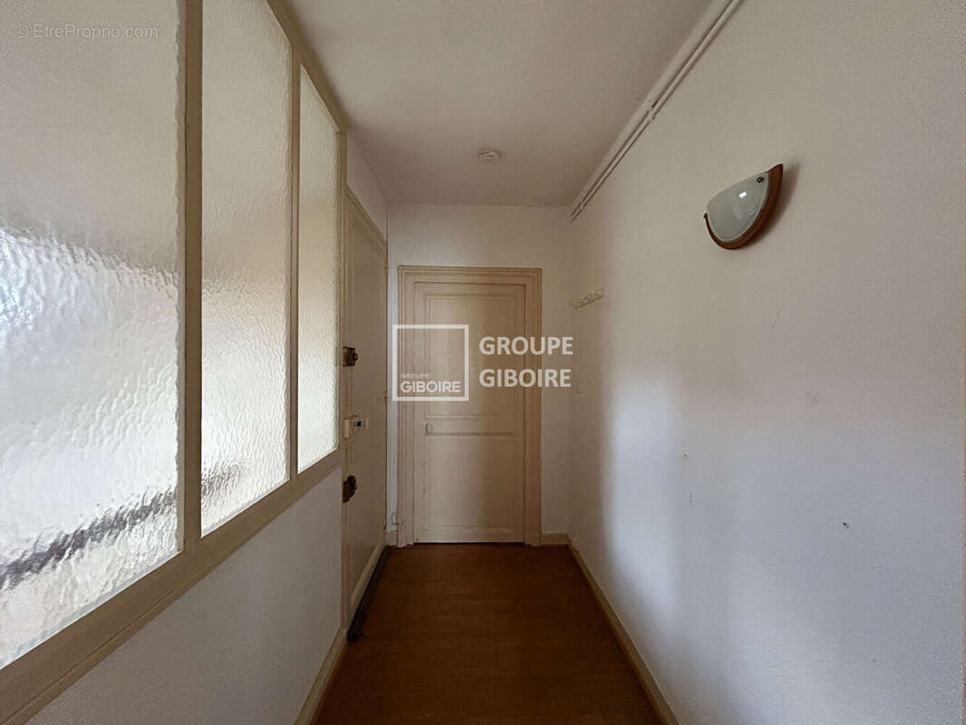 A vendre groupe giboire rennes appartement environ 62 m² avec cave quartier arsenal-redon - photo 4