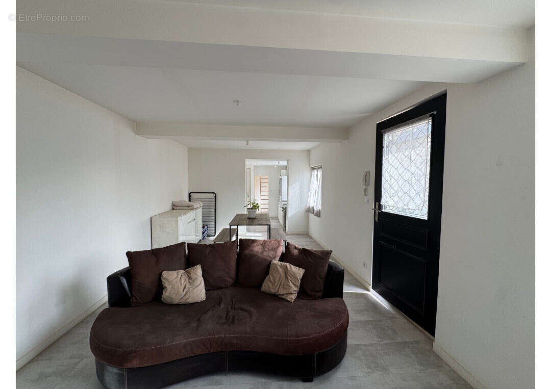 Appartement à CHATEAU-GONTIER