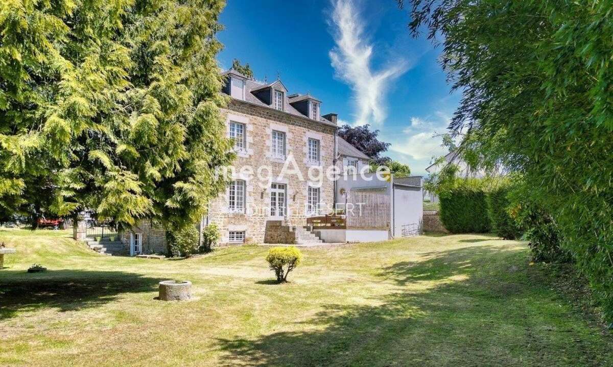 Maison à ATHIS-DE-L'ORNE