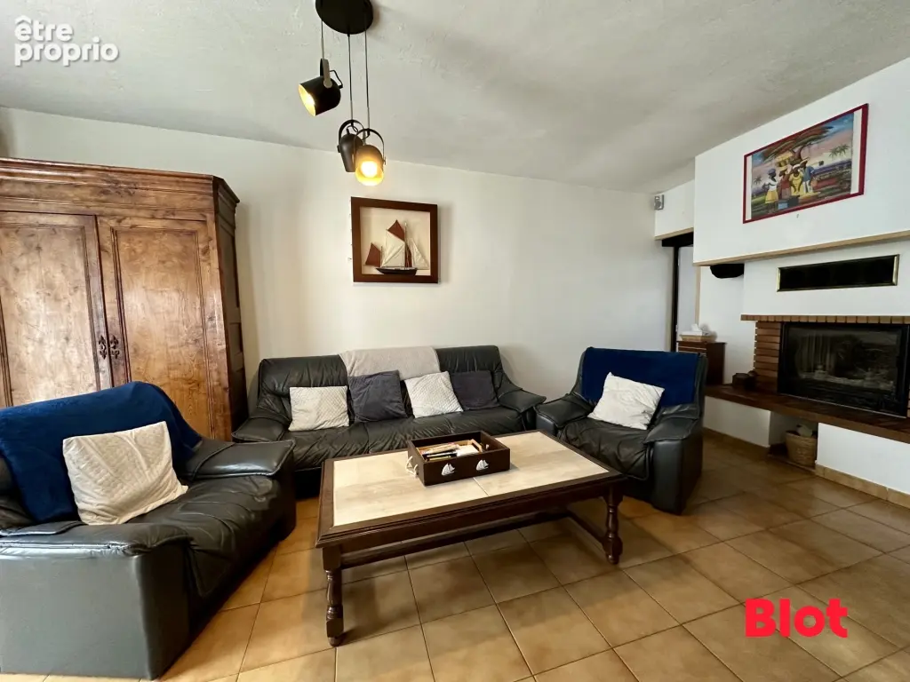 Maison 6 pièces 146 m² à vendre à Montfort-Sur-Meu (35160) - photo 4
